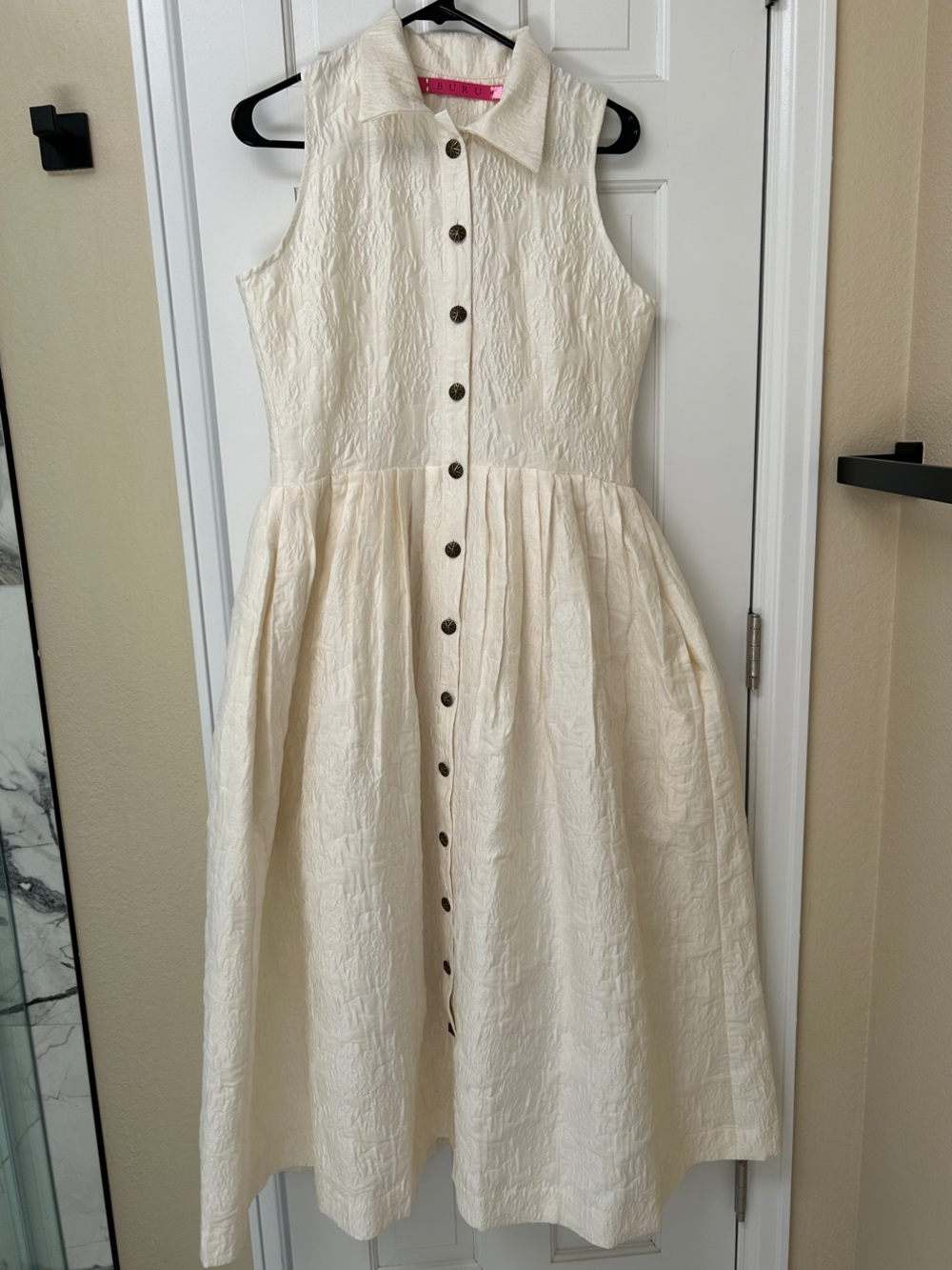 Buru Sz M Dress NWOT